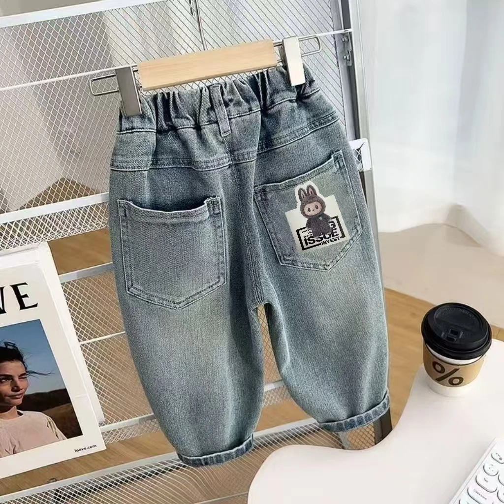 男童牛仔裤春秋装宝宝帅气裤子炸街儿童时髦休闲裤小童卡通长裤