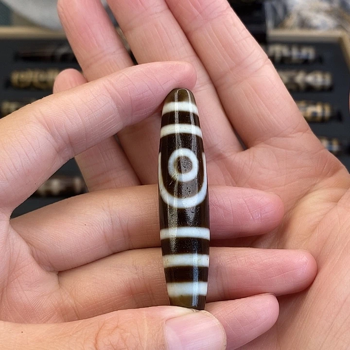 乐***笙玛瑙/玉髓（覆膜）颈饰未镶嵌