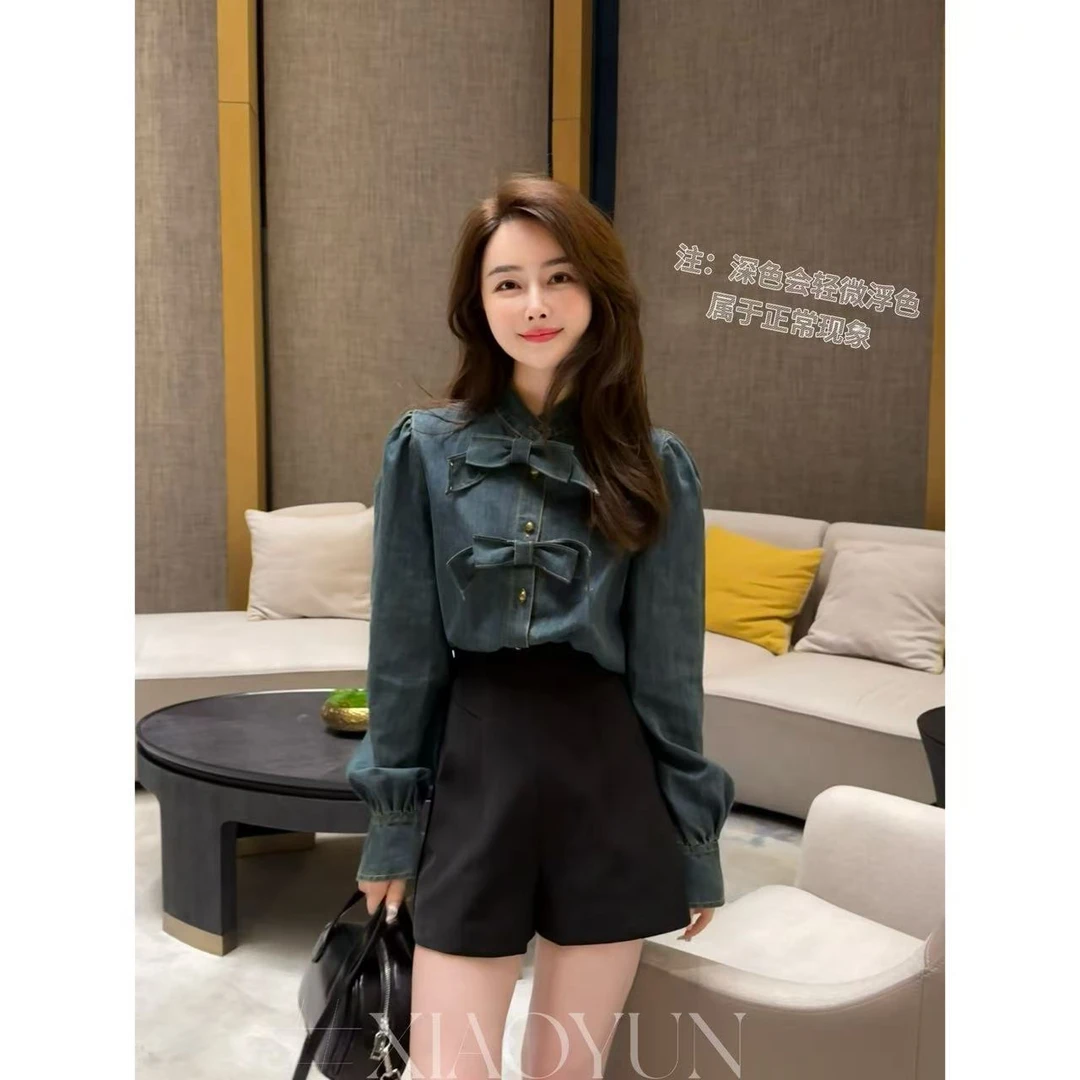 蝴蝶牛仔衬衣 小允姐姐2025新款时尚气质高级蝴蝶牛仔衬衣