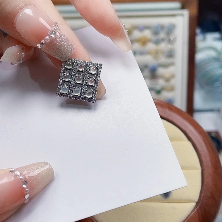 翡翠未镶嵌颈饰天然翡翠