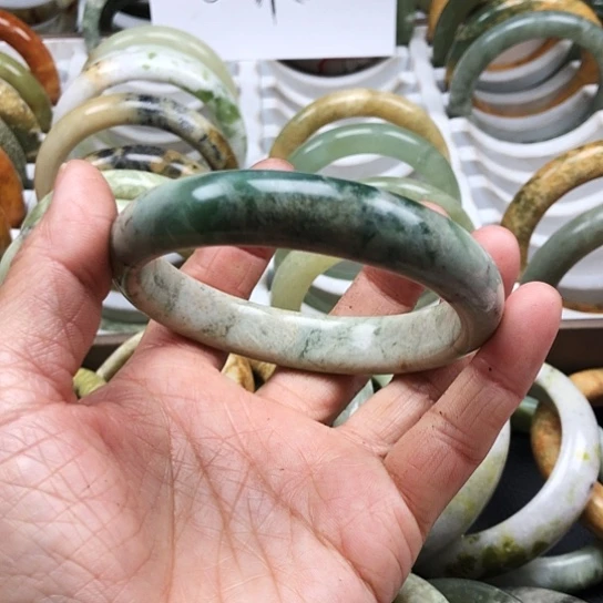 蛇纹石玉手镯未镶嵌用****6