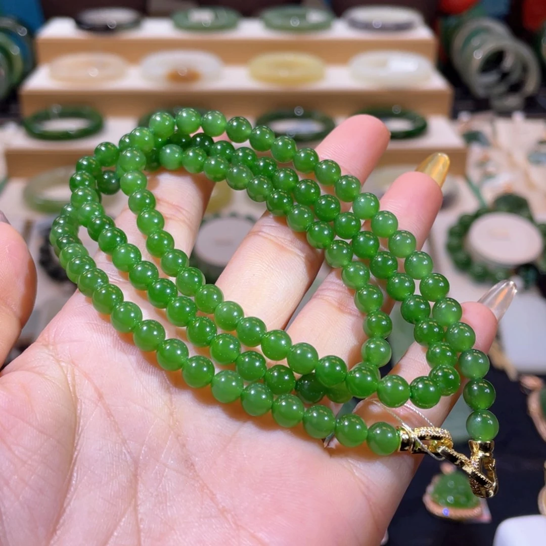 和田玉高品冰阳绿108未镶嵌