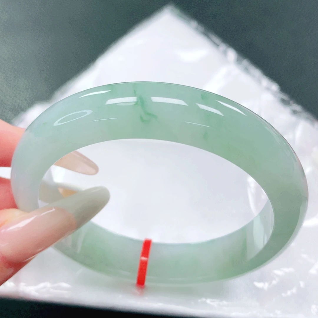 未镶嵌手镯翡翠57