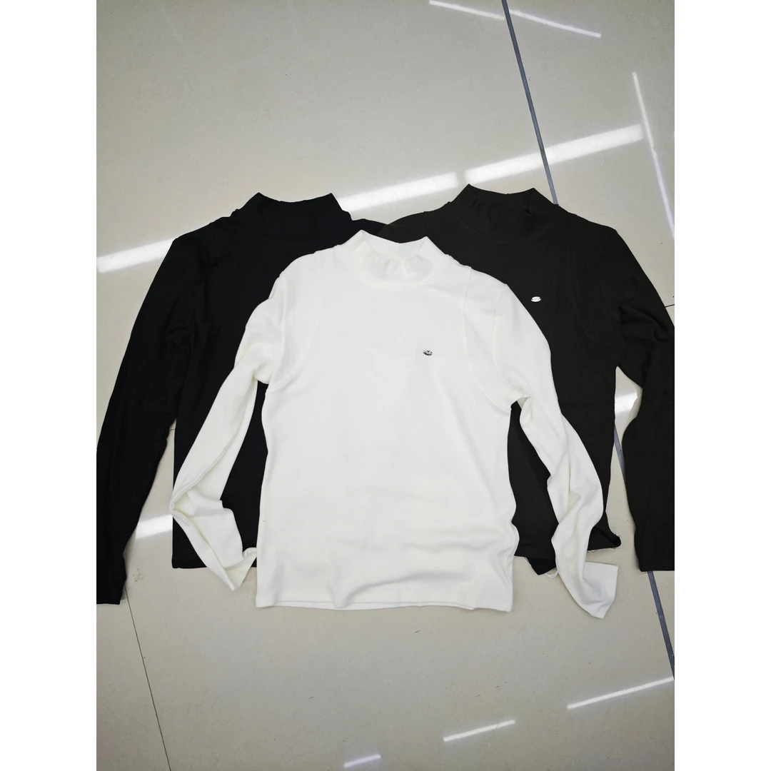 8286#纯色半高领长袖打底胸前小标金属小标简约百搭