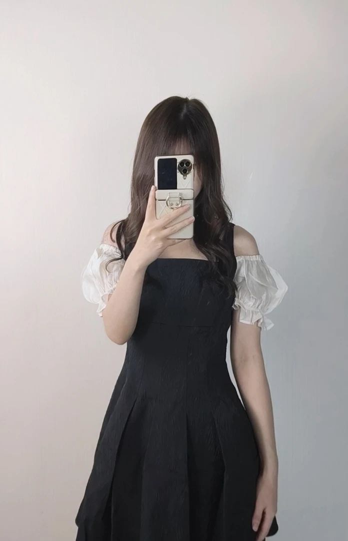 夏季泡泡袖法式收腰A字连衣裙裙子一字肩复古工装风