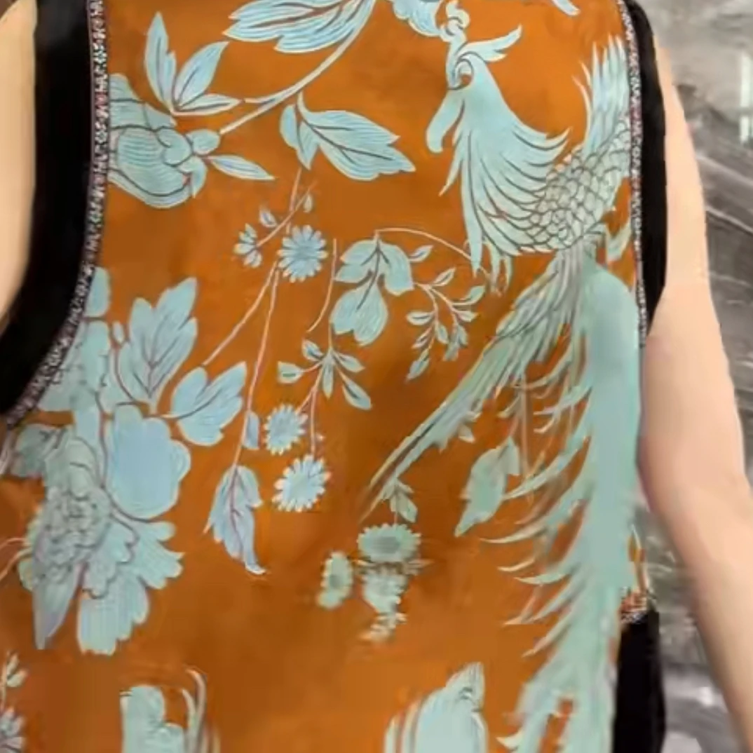 一粒扣秋季无袖马甲马夹显瘦常规款凤凰圆领女夏季