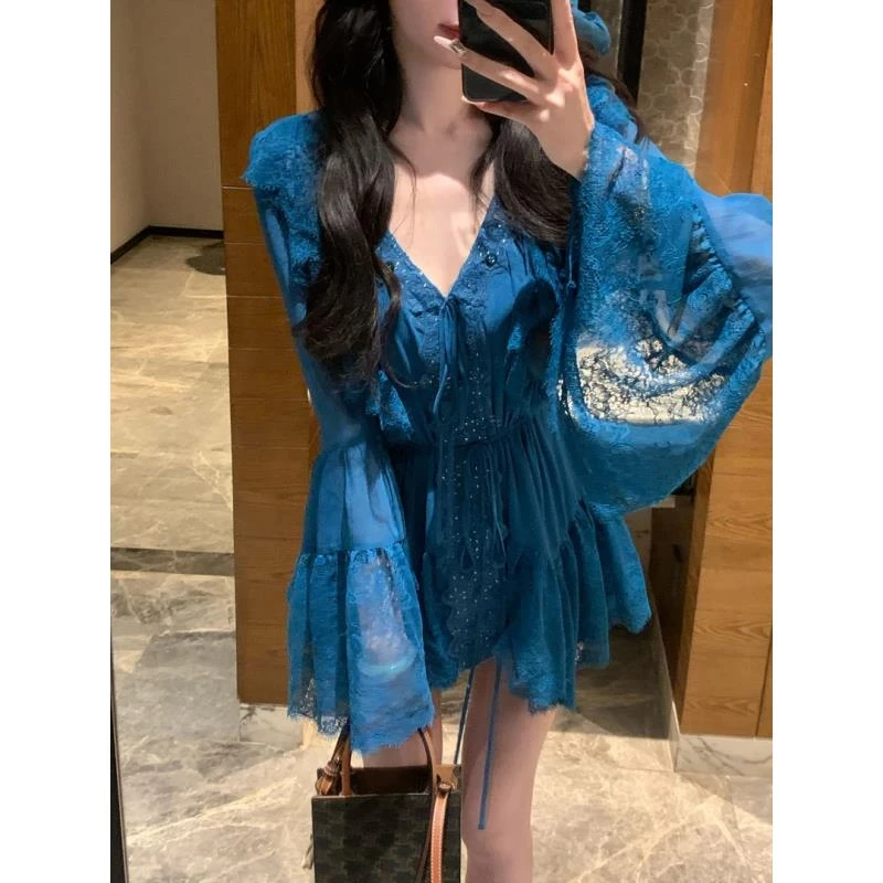 夏沫 孔雀蓝蕾丝雪纺顺纡绉上衣式短裙女装显白显瘦连衣裙子新款