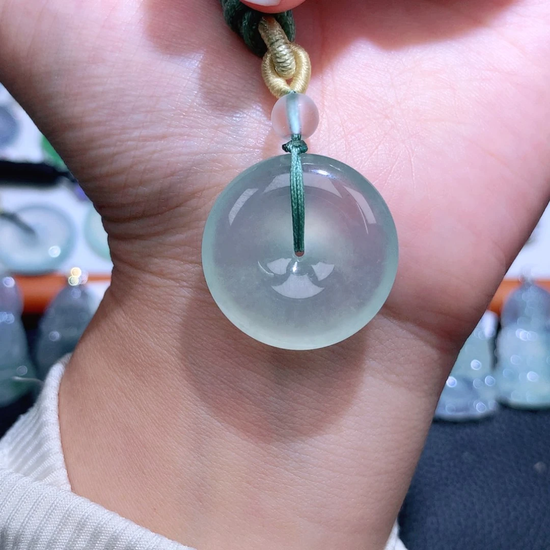 颈饰未镶嵌翡翠扣子