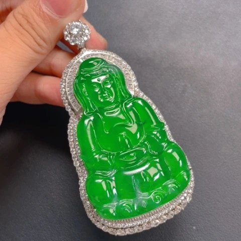 【闪购商品】颈饰银S925镶嵌翡翠翡翠
