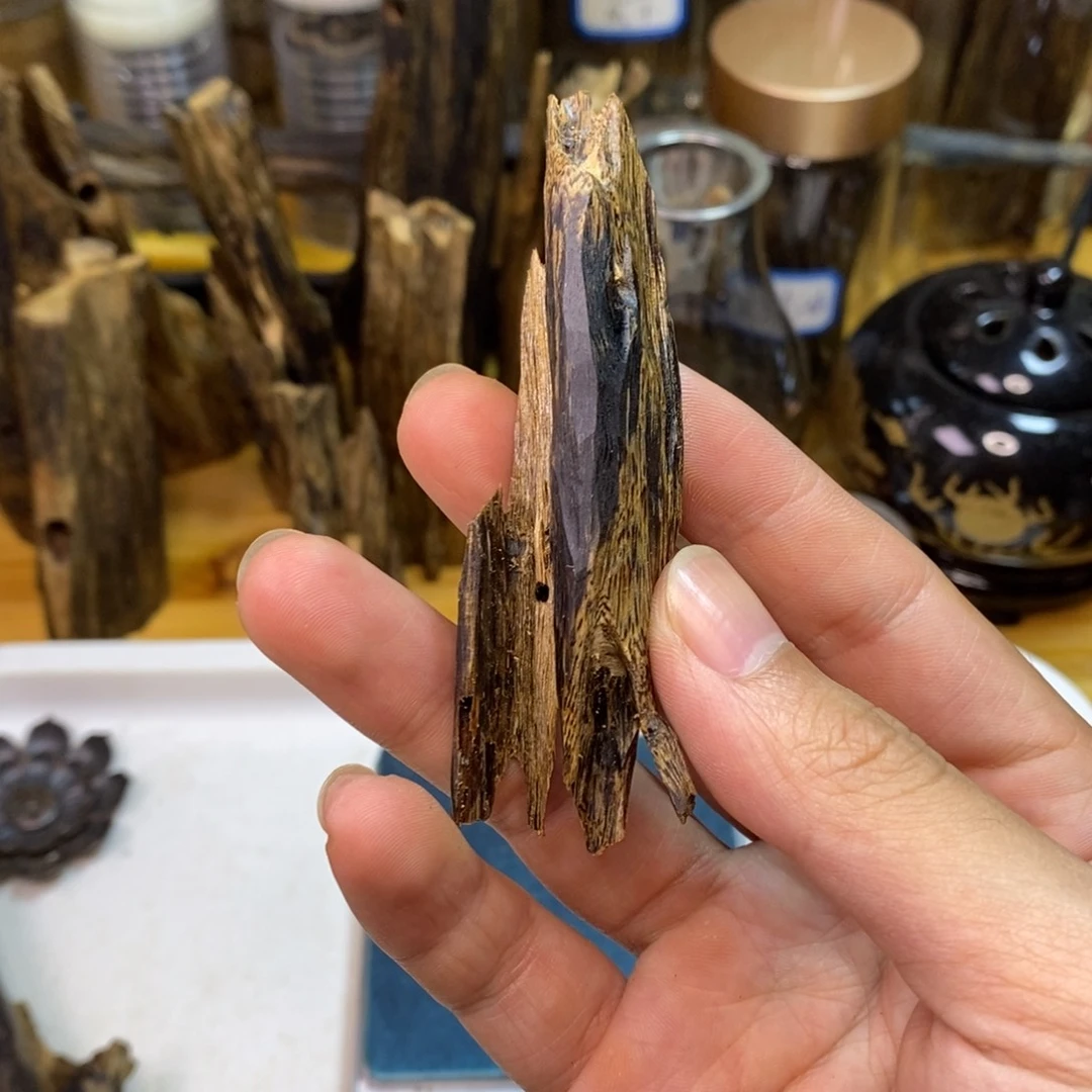 沉香高油香薰天然乌身9克
