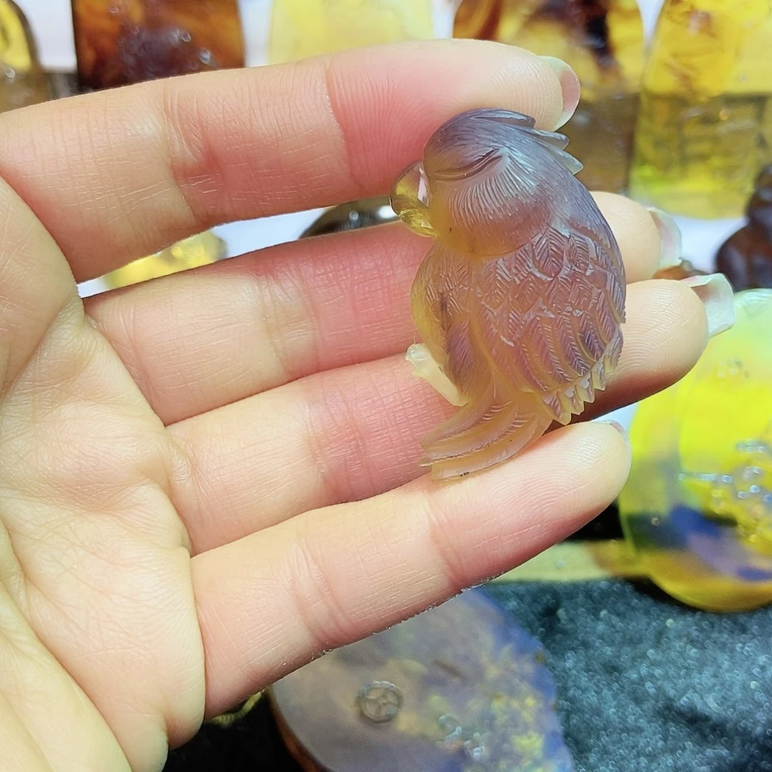琥珀颈饰未镶嵌英明神武
