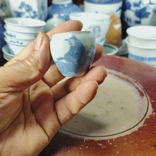 意***在茶盏全手工制作的瓷器