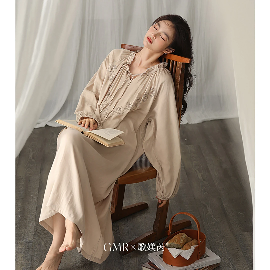 长袖睡裙女春秋薄款竹纤维棉素色简约高级复古风加长大码夏季睡衣