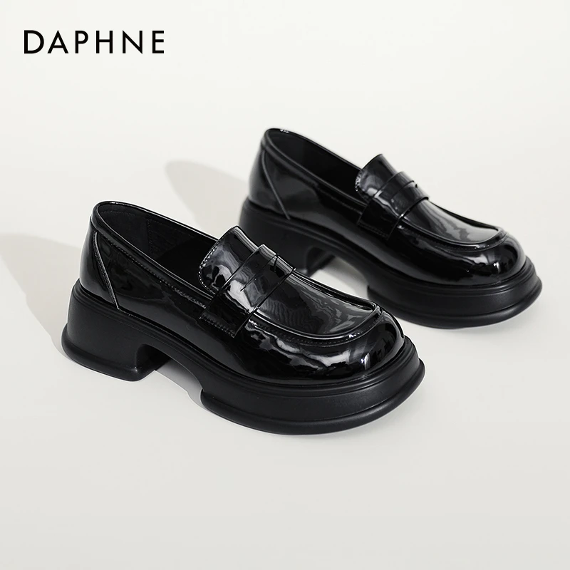 达芙妮黑色厚底乐福鞋女春秋2025爆款英伦风小皮鞋单鞋子女ZC