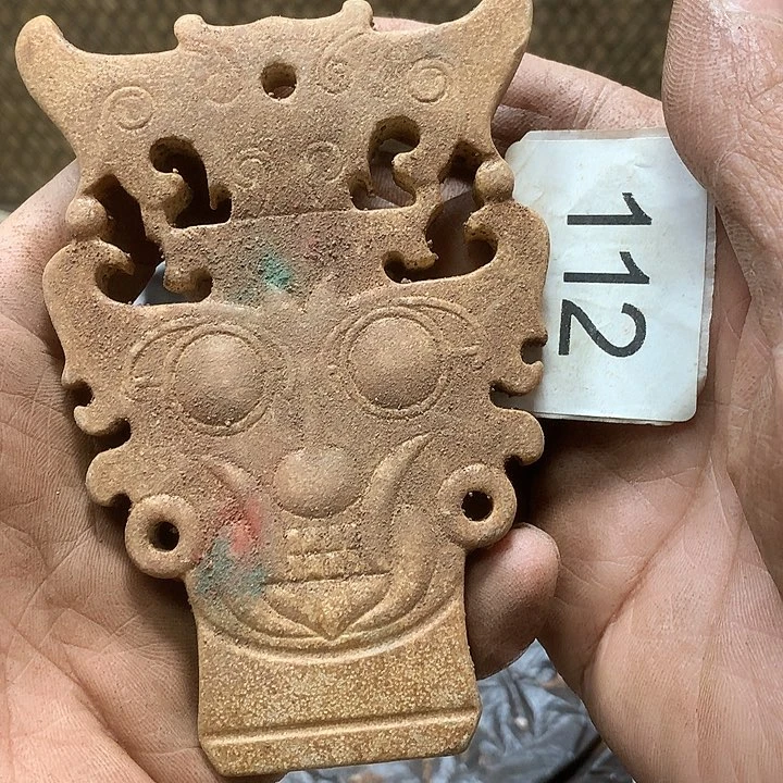 未镶嵌和田玉挂件