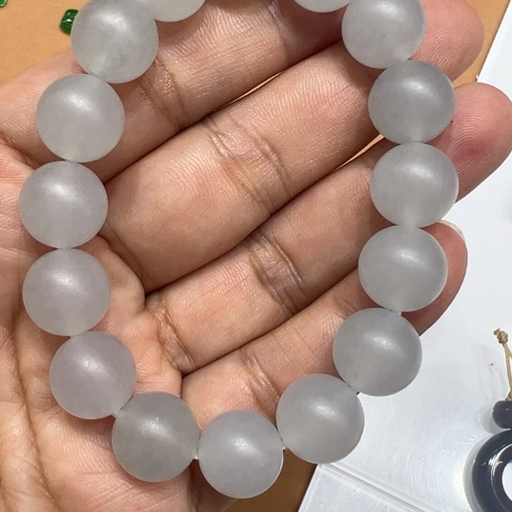 翡翠未镶嵌颈饰珠