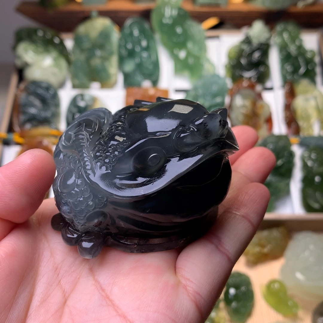 岫玉未镶嵌岫玉金蟾