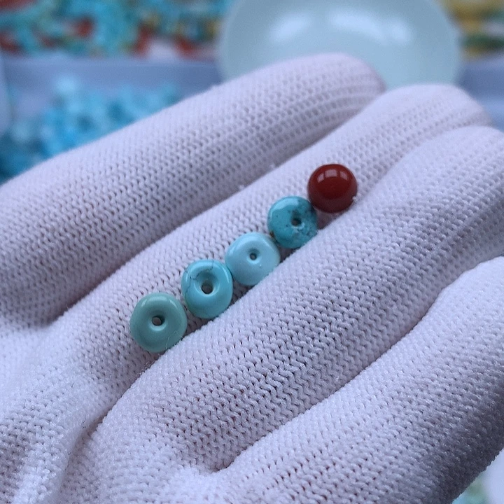 南红玛瑙未镶嵌珠宝奇石