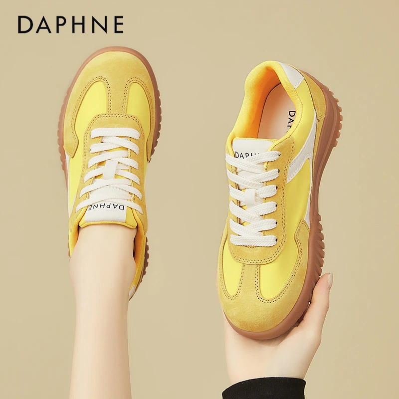 达芙妮黄色阿甘鞋女2025秋新款美式复古软底德训鞋厚底轻便老爹鞋