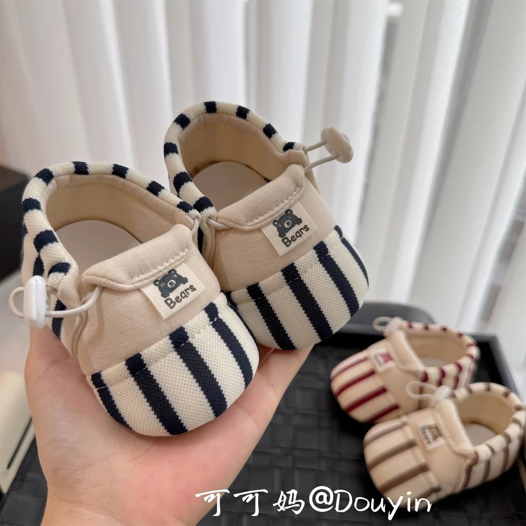 婴儿鞋子3-6-12月宝宝步前鞋春秋防掉跟小月龄软布底婴儿地板袜鞋