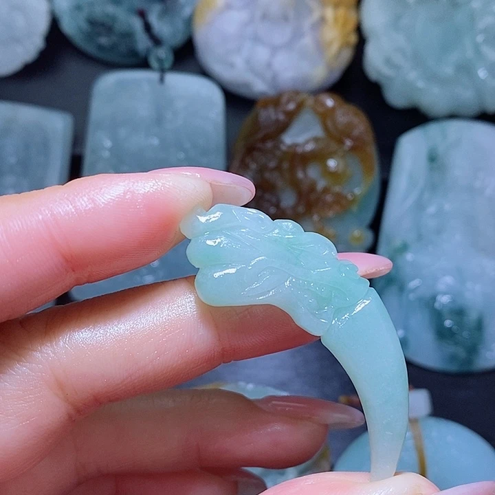 定制翡翠未镶嵌翡翠