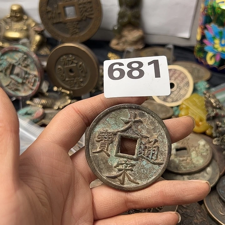 ：***青铜复古文创工艺品