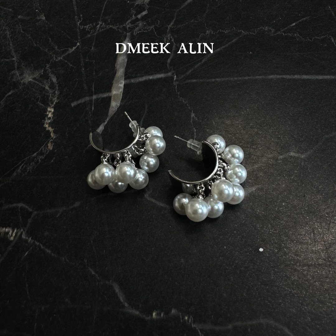 钛钢仿珍珠耳饰 【多珠耳环】气质百搭时尚设计感多珠耳环