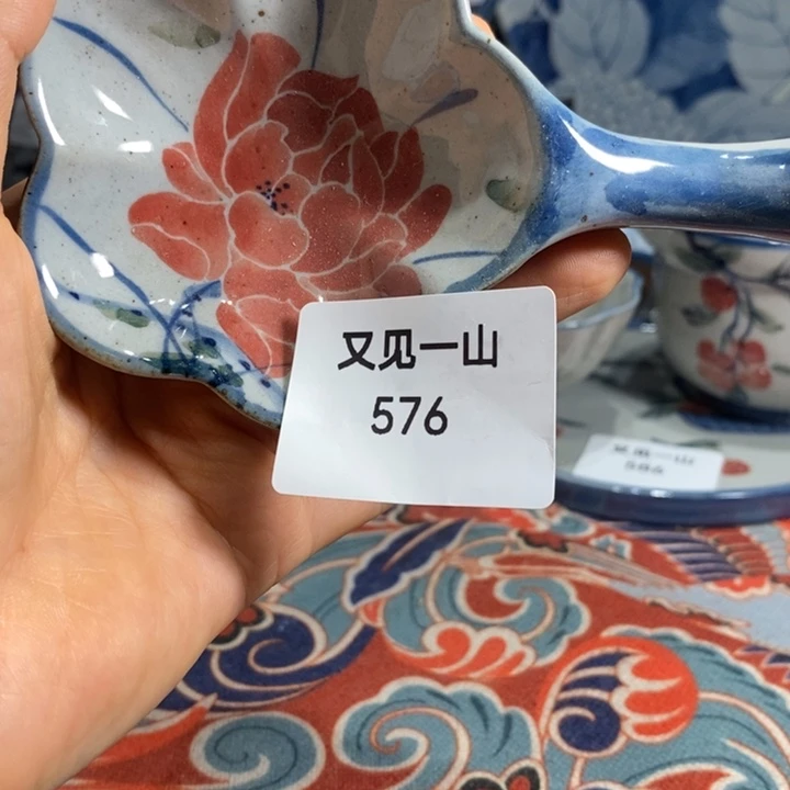 景德镇手绘荷花料碟