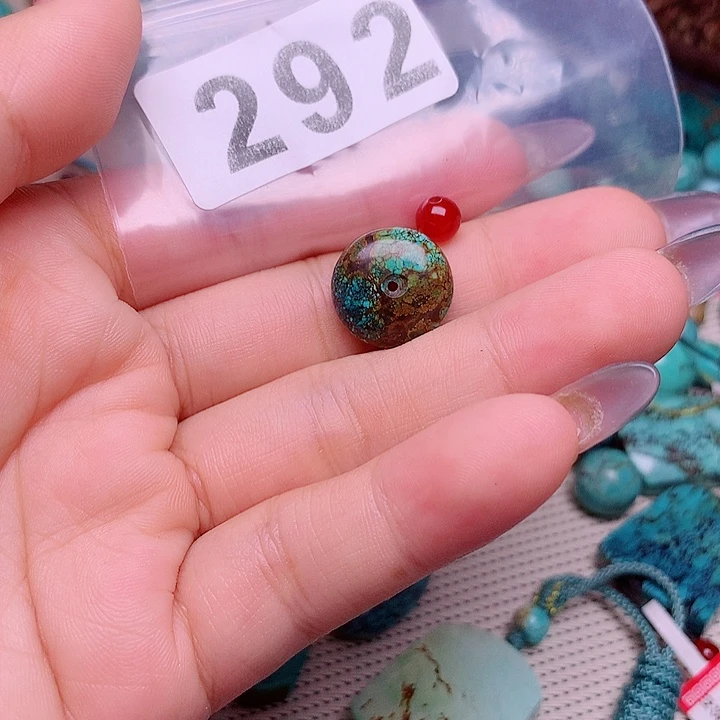 未镶嵌南红玛瑙珠宝奇石