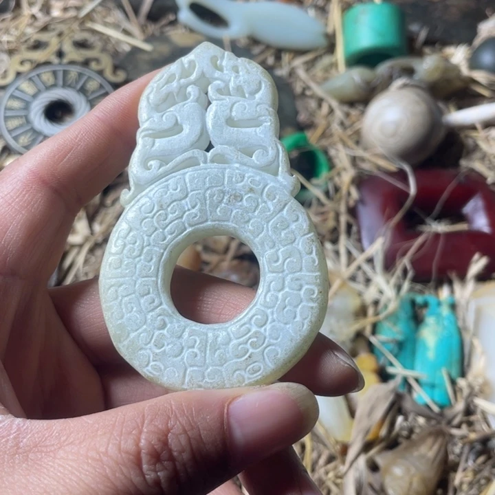 和田玉未镶嵌吊坠(不含链)