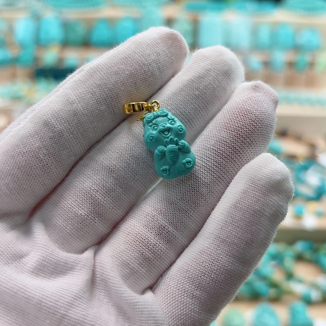 绿松石未镶嵌珠宝奇石