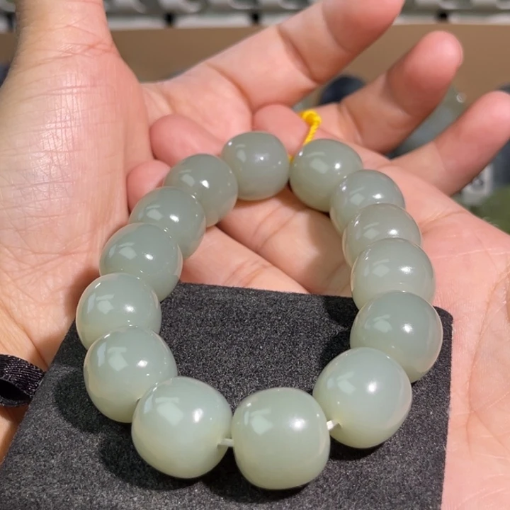 随***缘手串未镶嵌和田玉