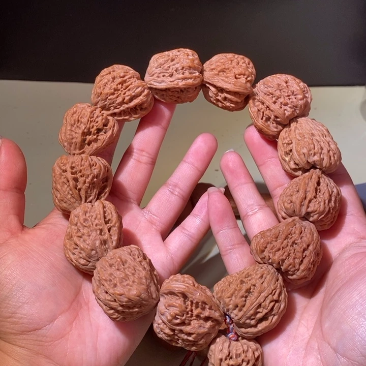 手串文玩核桃……12