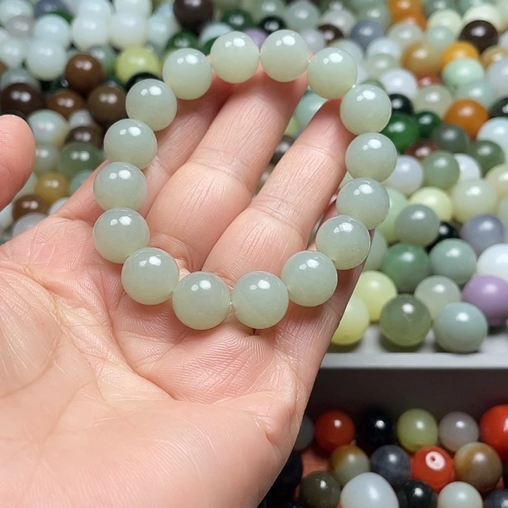 未镶嵌和田玉车挂