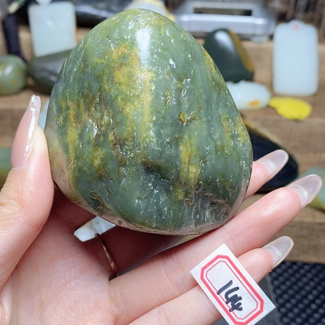 未镶嵌和田玉挂件144