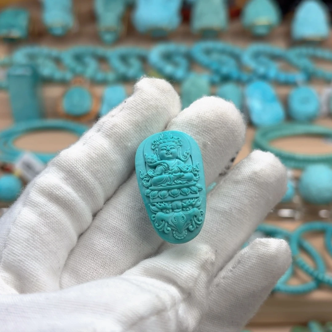 绿松石未镶嵌珠宝奇石