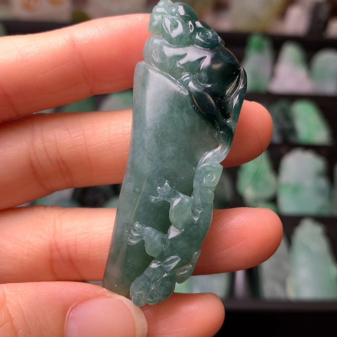 定制翡翠未镶嵌翡翠