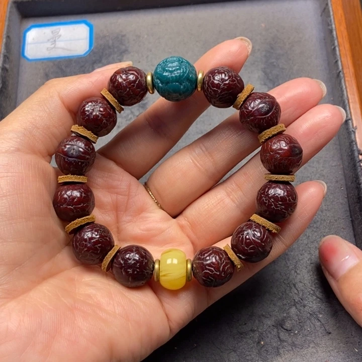 凤眼菩提吊坠菩提