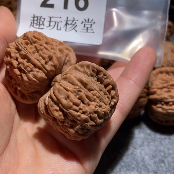 °***离文玩核桃吊坠39四座楼216