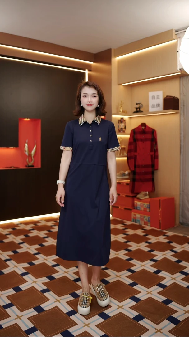 梵妮莎2025新女士小马短袖POLO领中长款连衣裙气质休闲夏季裙