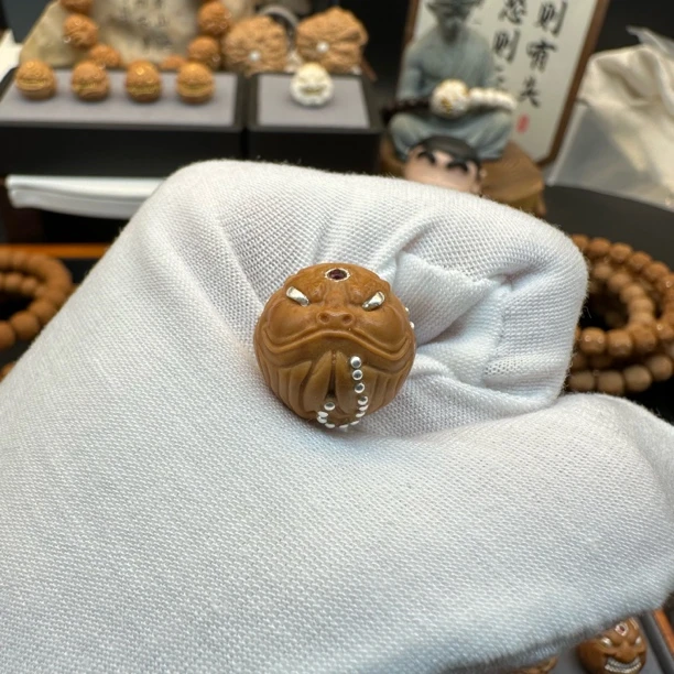 猴头核桃念珠金蟾