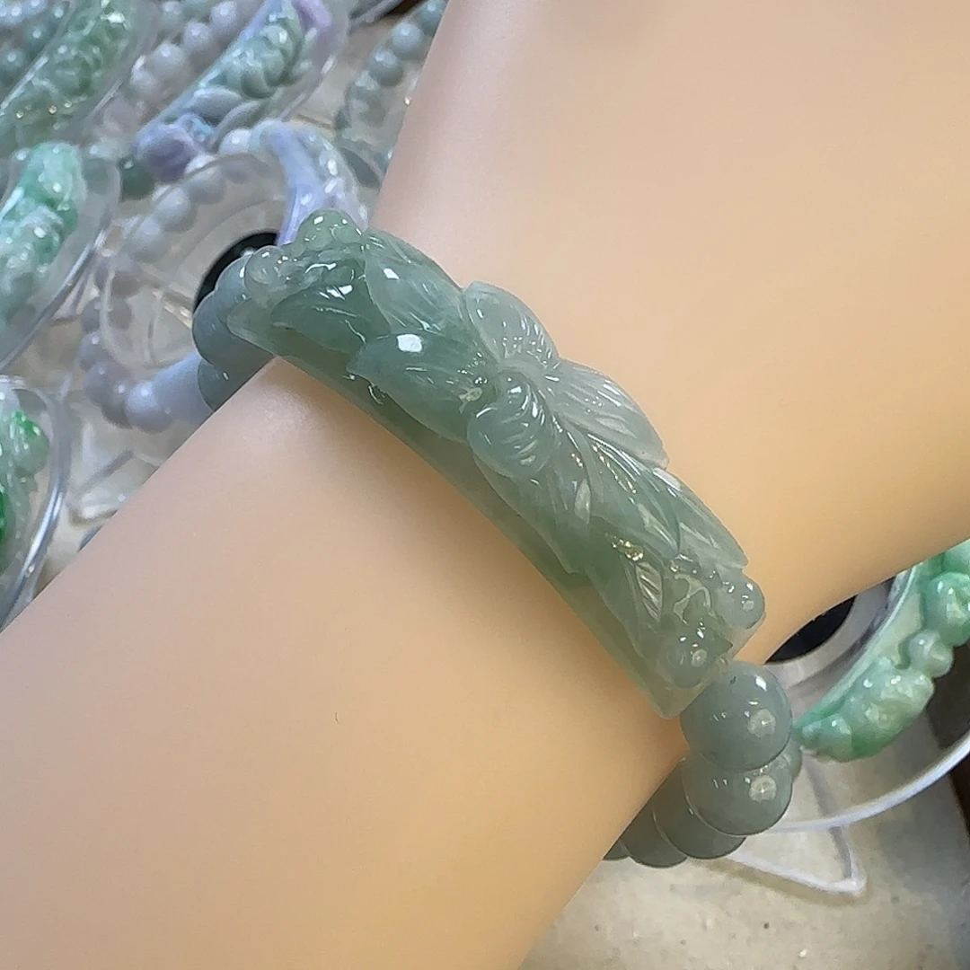 翡翠未镶嵌颈饰手牌5057