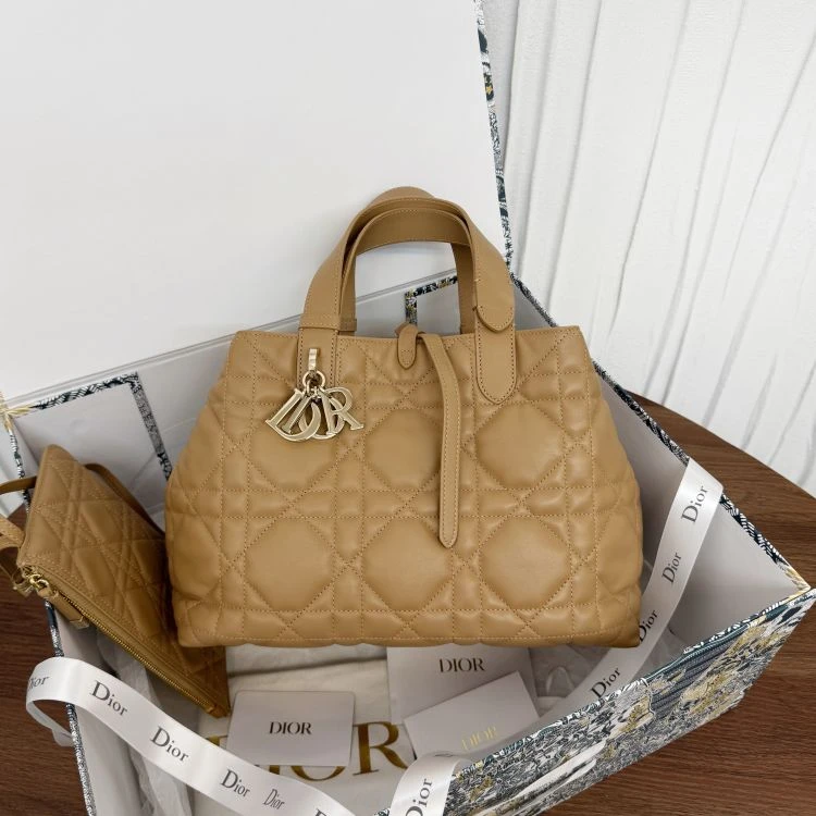 99新/迪奥/C6843170487/[MQR1221B0021]