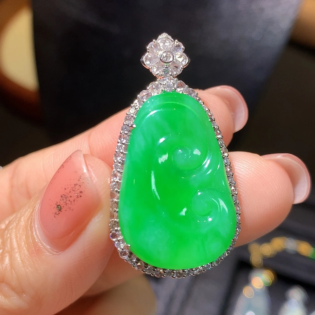 翡翠18K金镶嵌吊坠(不含链)