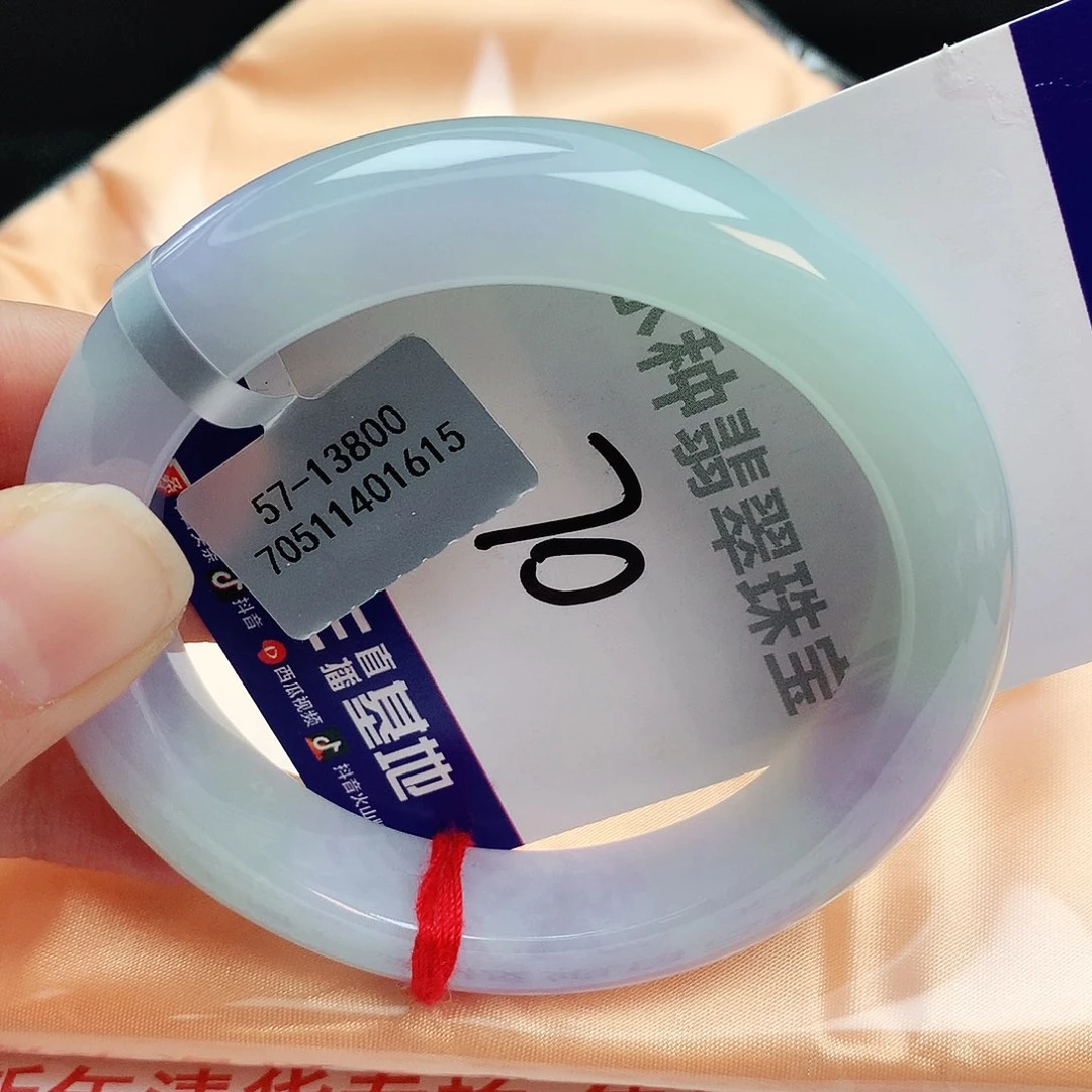 翡翠手镯未镶嵌缅甸天然A货翡翠手镯