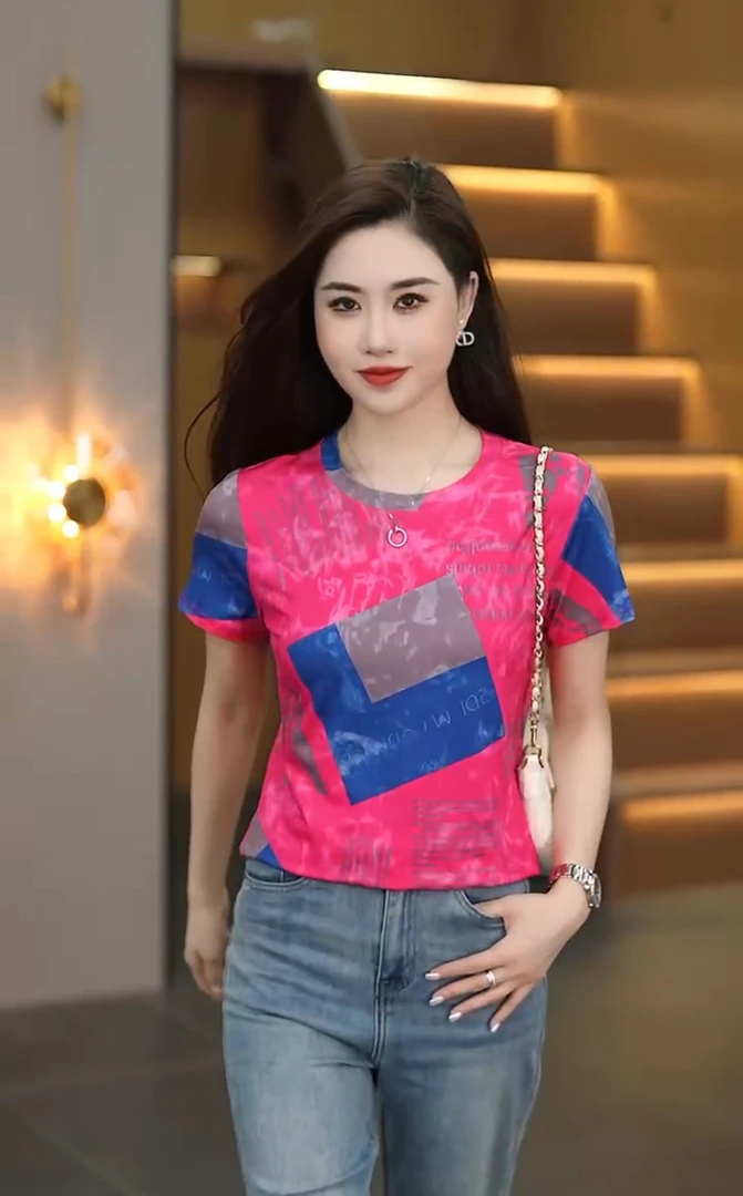 2025年韩版印花短袖T恤打底休闲时尚半袖女上衣宽松显瘦圆领百搭