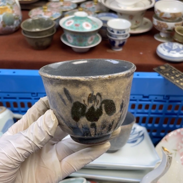 他家瓷器真美…開播了