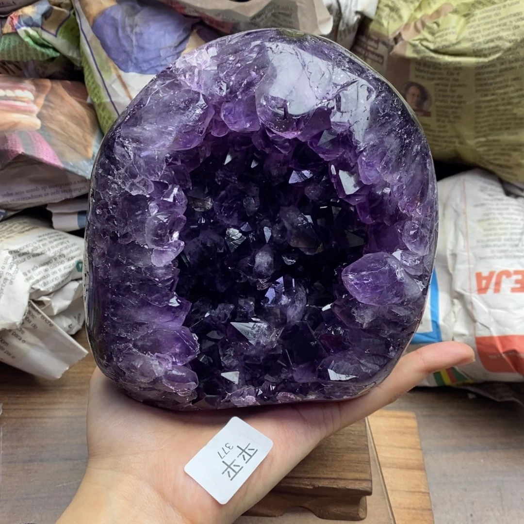 未镶嵌珠宝半成品水晶