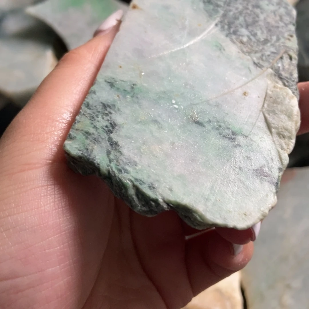 翡翠未镶嵌挂件天然翡翠