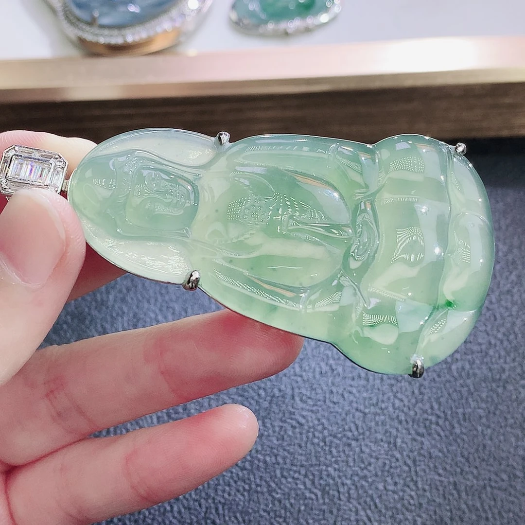 翡翠银S925镶嵌颈饰翡翠